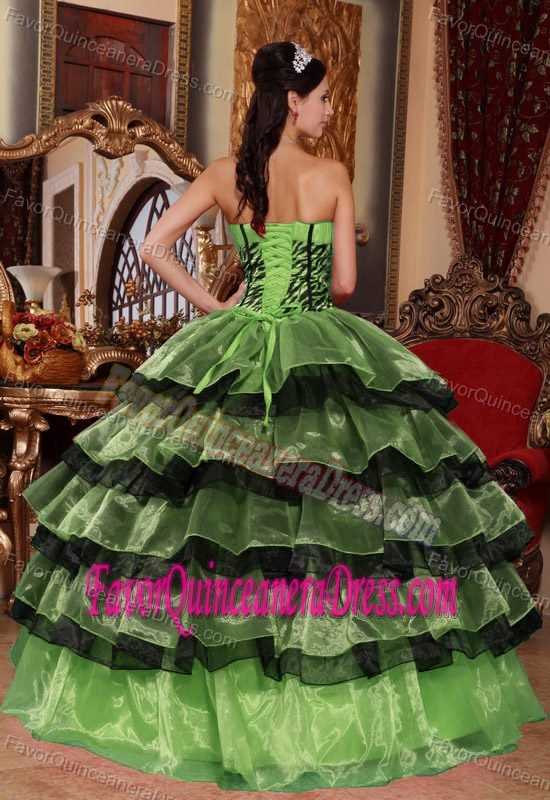 Multi-color Ball Gown Sweetheart Floor-length Organza Quince Dresses with Ruffles