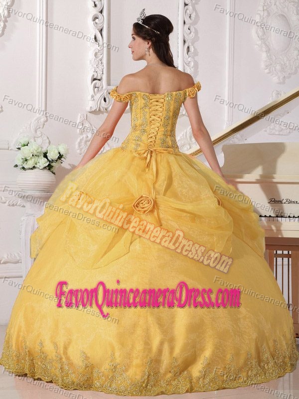 Golden Taffeta and Organza Appliques Dresses for Quince with Rolling Flowers