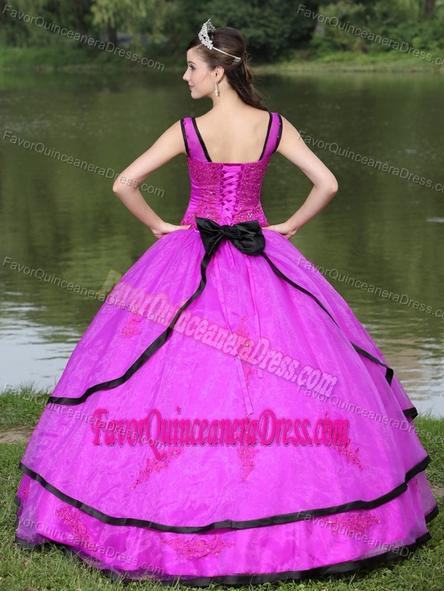 Most Popular Appliqued Hot Pink Quinceanera Dress with Long Sleeves