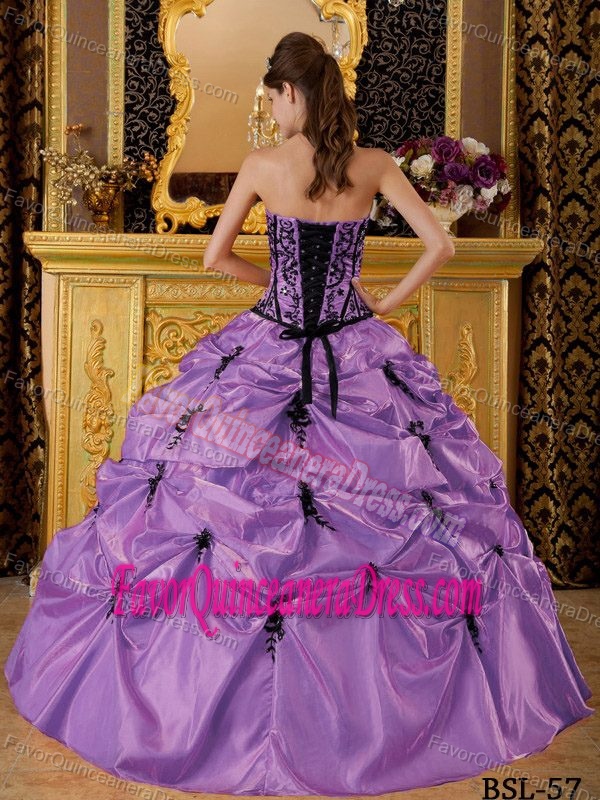 Strapless Floor-length Embroidery Purple Ball Gown Quinceanera Gown in Taffeta