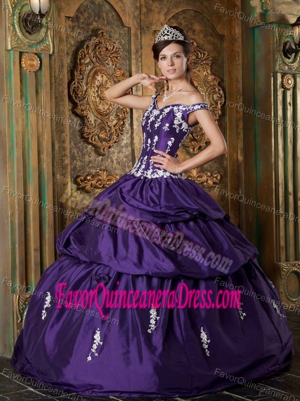 Taffeta Appliqued Purple Ball Gown Dress for Quinceaneras Off The Shoulder
