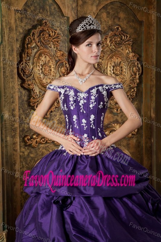 Taffeta Appliqued Purple Ball Gown Dress for Quinceaneras Off The Shoulder