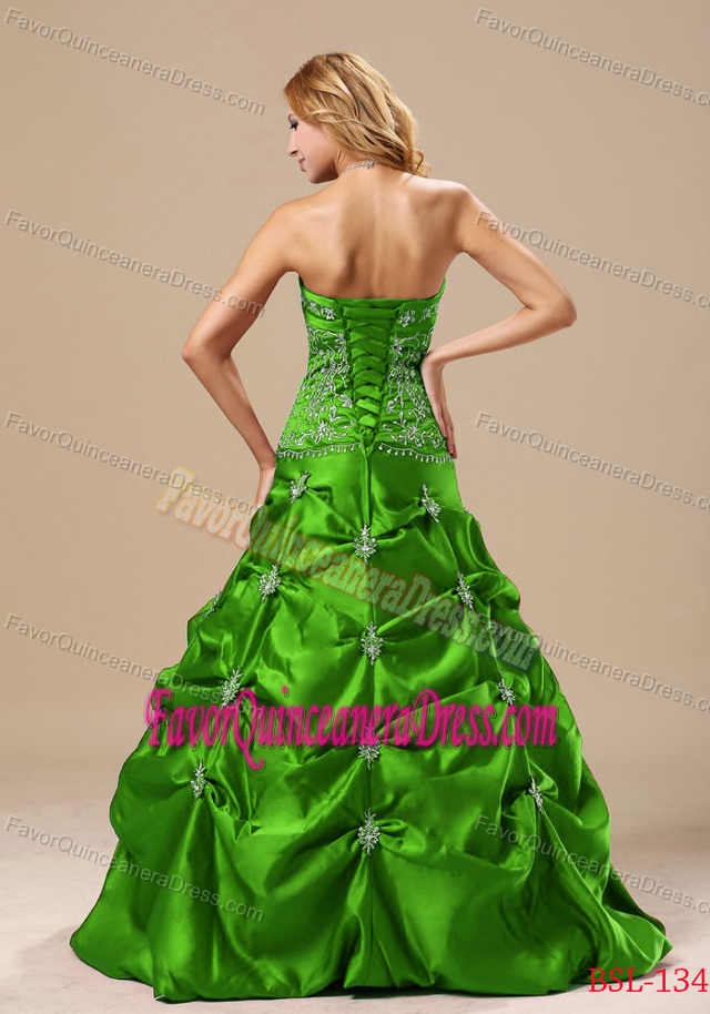 Embroidered A-line Floor-length 2013 Quinceaneras Dress with Pick-ups