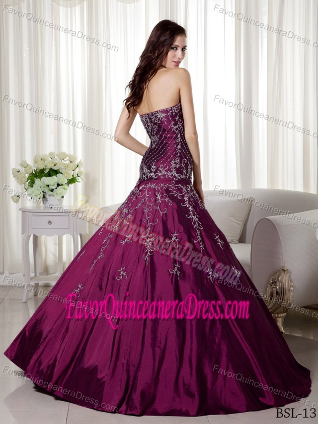 Sweetheart Taffeta Quinceanera Dresses with Beading and Embroidery