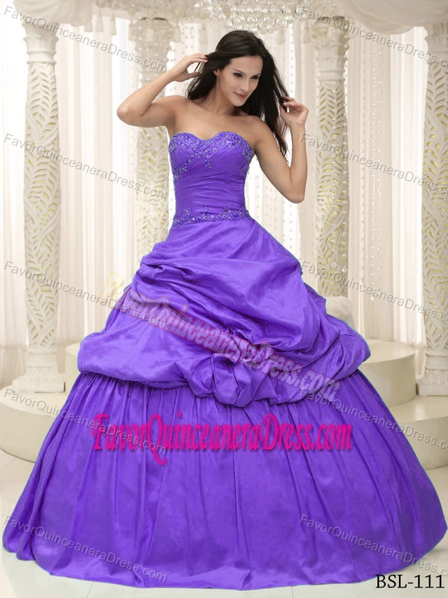 Taffeta Sweetheart Lace Up Quinceanera Gown Dress with Appliques