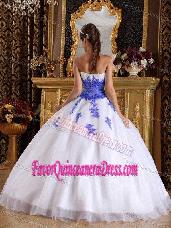 White and Purple Sweetheart Appliques Quinceanera Dress in Organza
