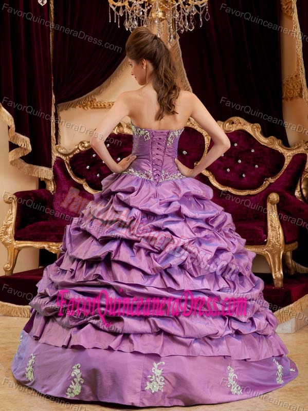 Sweetheart Taffeta Appliqued Quinceanera Gown Dresses in Lavender