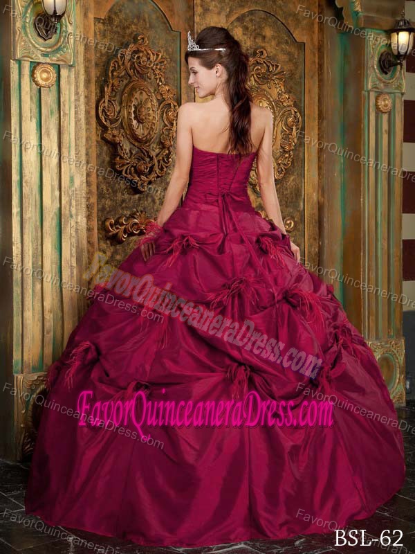 Floor-length Taffeta Hand Made Flowers Quinceanera Dress in Wine Red