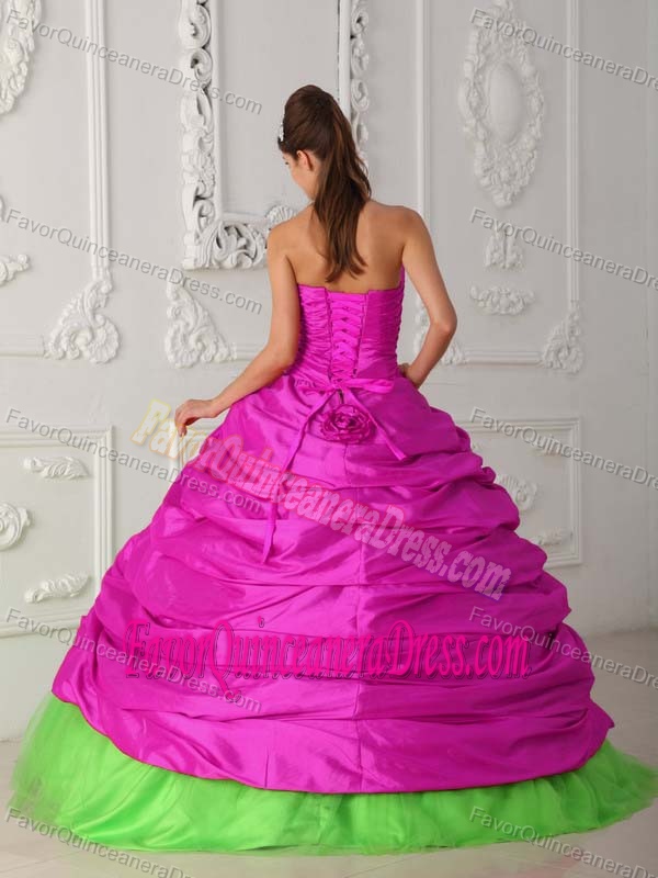 Green and Fuchsia Sweetheart Taffeta Quinceanera Dress with Appliques