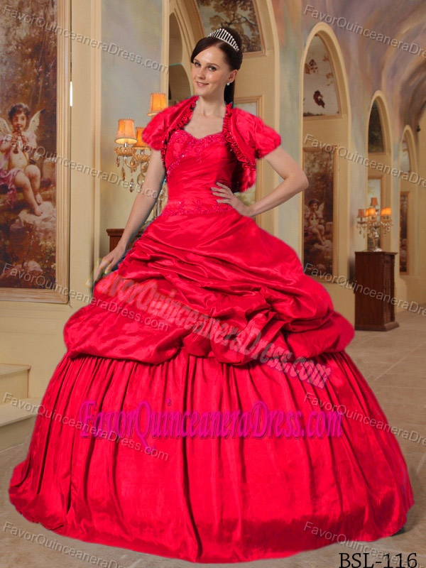 Poised Ball Gown Sweetheart Floor-length Taffeta Quince Dresses with Beading