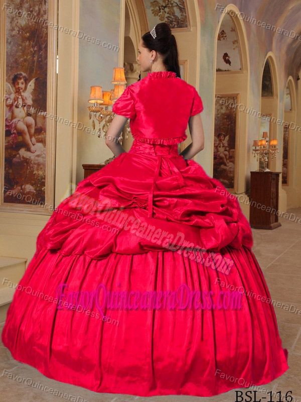 Poised Ball Gown Sweetheart Floor-length Taffeta Quince Dresses with Beading