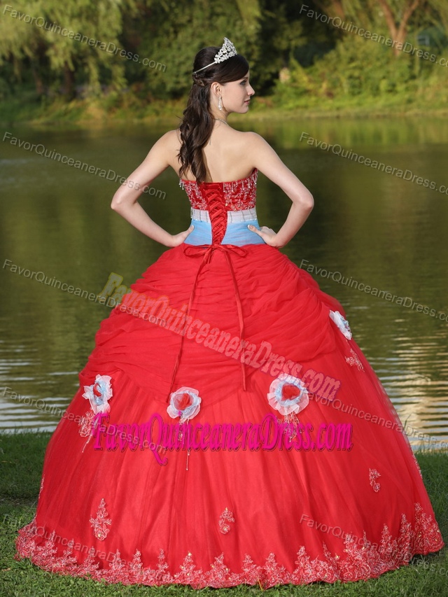 Nice Tulle Strapless Red Dress for Quinceaneras with Flower and Beading