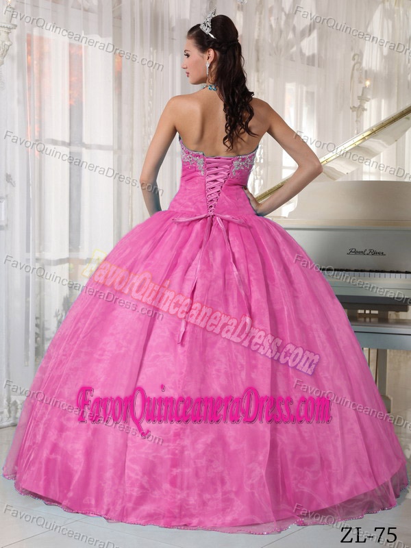 Sweetheart Appliqued Rose Pink Quinces Dresses in Taffeta and Organza