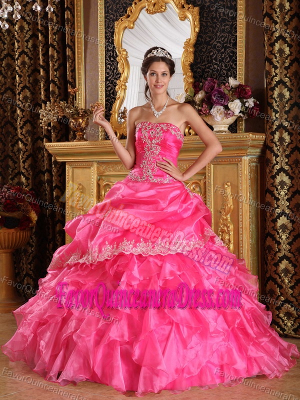 Floor-length Organza Ball Gown Strapless Dresses for Quinceanera in Hot Pink