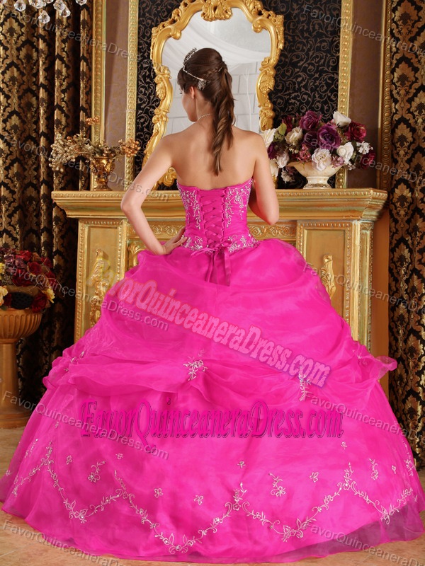 Strapless Floor-length Organza Appliqued 2013 Quinceanera Gown in Hot Pink