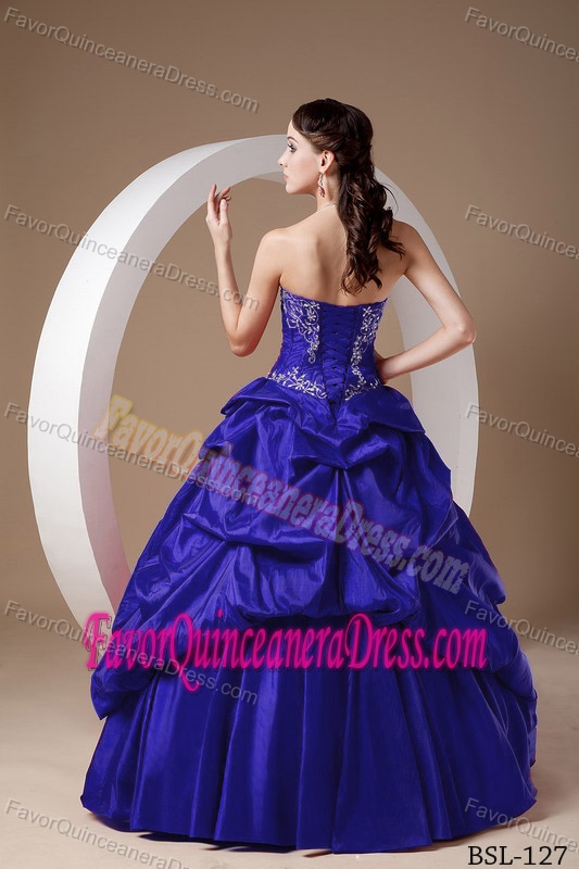 Dressy A-line Sweetheart Beading Royal Blue Pick-ups Quinceaneras Party Dress