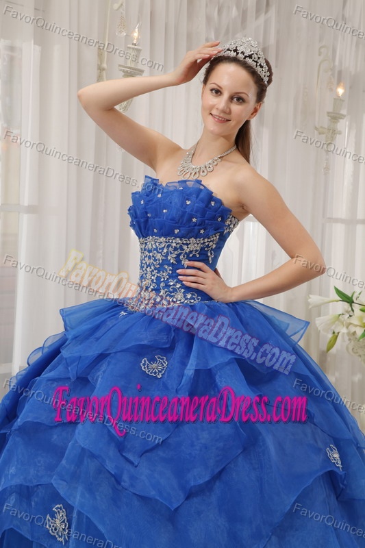 2014 Blue Ball Gown Strapless Quinceanera Dress with Appliques and Pick-ups