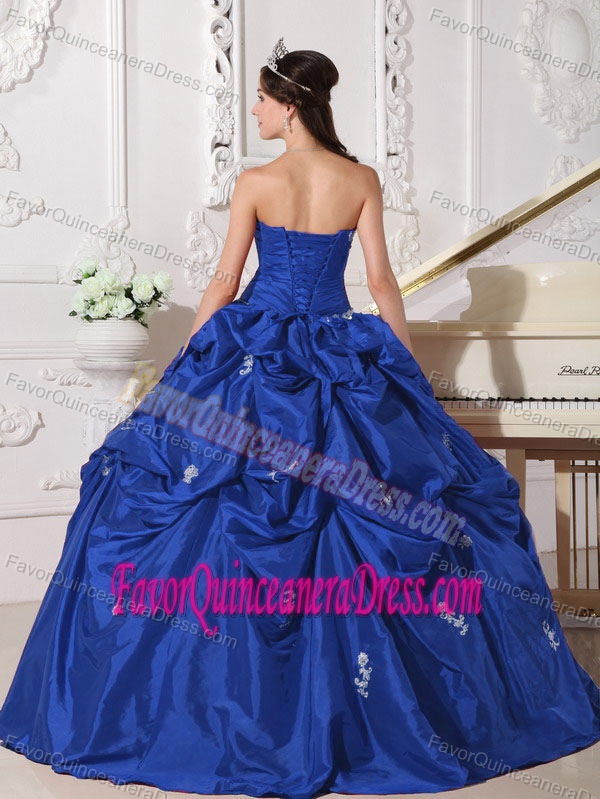 Popular Blue Sweetheart 2014 Quinceanera Dress with Pick-ups and Appliques