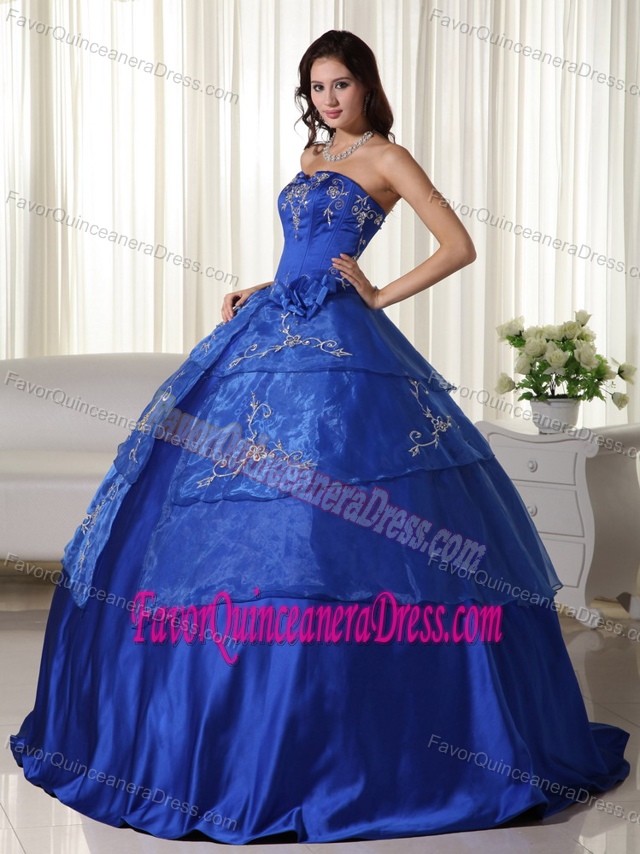 2013 Royal Strapless Quinceanera Dress with Hand Made Flower and Appliques