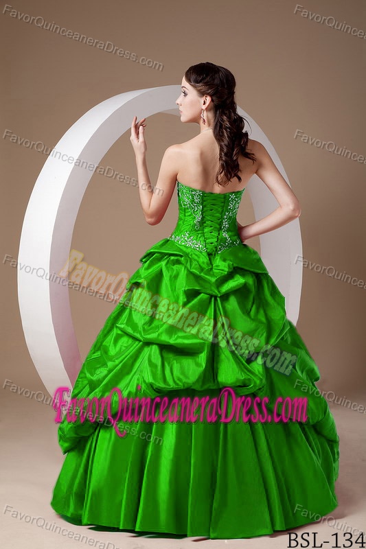Magnificent Taffeta A-line Sweetheart Quinceanera Dresses with Appliques