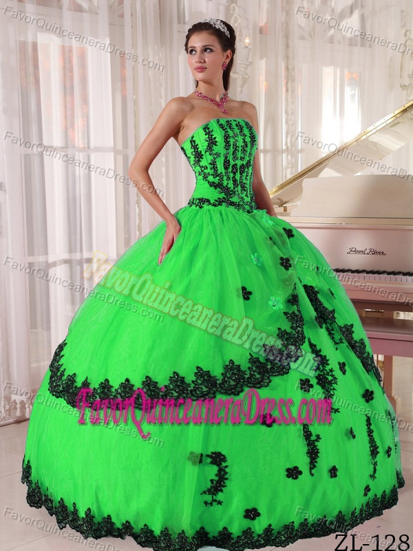 2014 Informal Strapless Green and Black Dress for Quince with Appliques