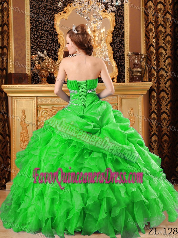 High Quality Organza Green Beadings Quinceanera Gowns Ruffled under 250