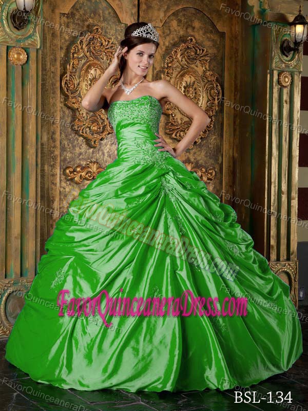 Popular Taffeta Green Strapless Pick-ups Sweet 15 Dresses with Appliques