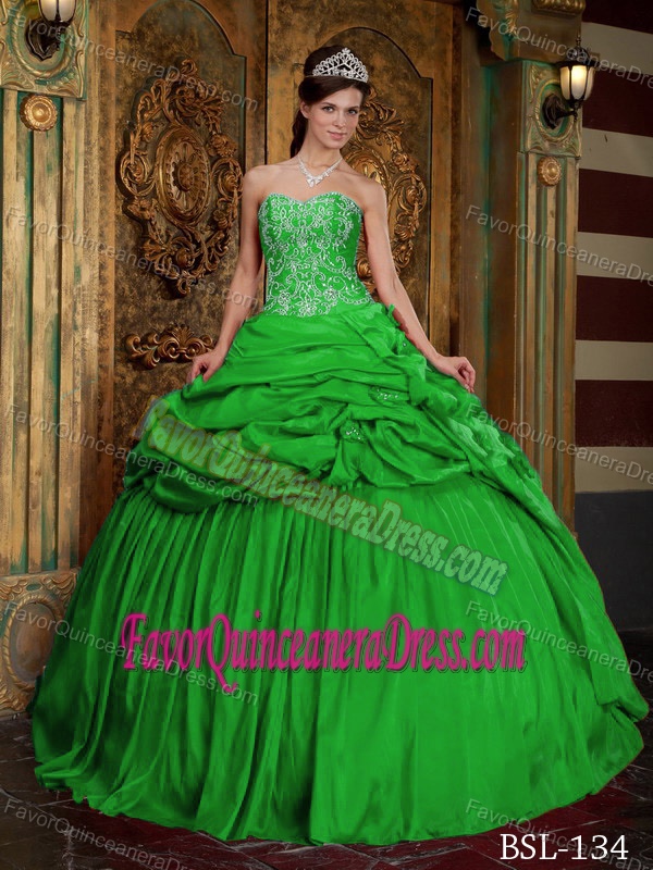 Green Taffeta Sweetheart Appliques Dress for Quinceanera Beaded on Sale