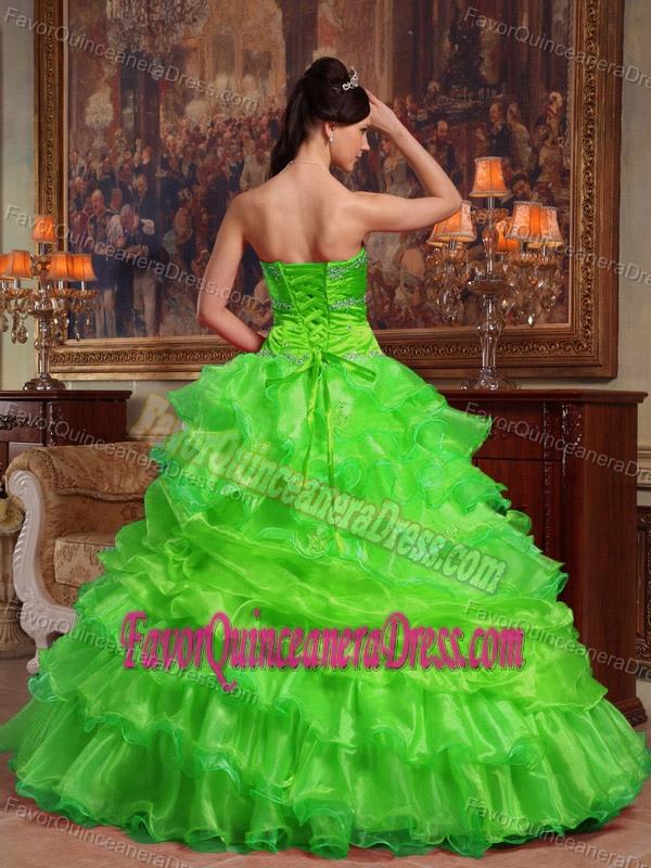Sweetheart Green Ruffles Taffeta and Organza Quinceanera Gowns Beaded