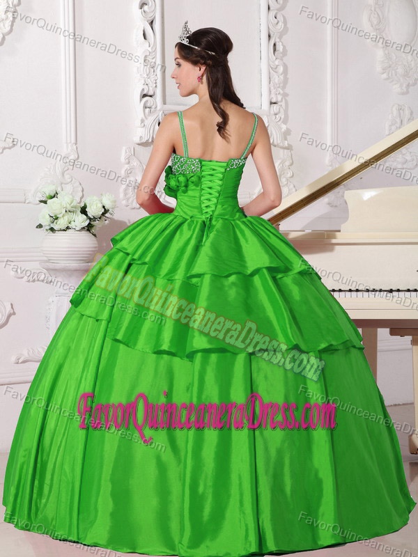 Straps Spring Green Layers Taffeta Beaded Quinceanera Gowns with Flowers