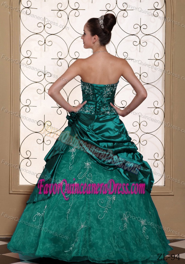 Stylish Embroidered Turquoise Quinceaneras Dress in Taffeta and Organza