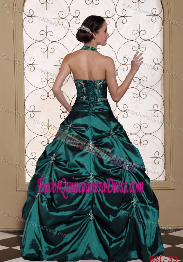 Attractive Halter Turquoise Taffeta Quinceanera Gown Dresses with Beading