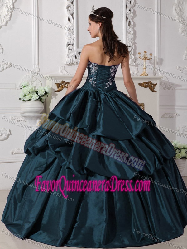 Stylish Teal Taffeta Quinceanera Gown Dresses for Summer with Embroidery
