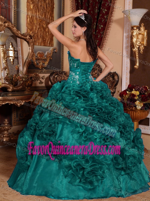 Vintage Appliqued Turquoise Strapless Organza Quinceanera Dress with Ruffles
