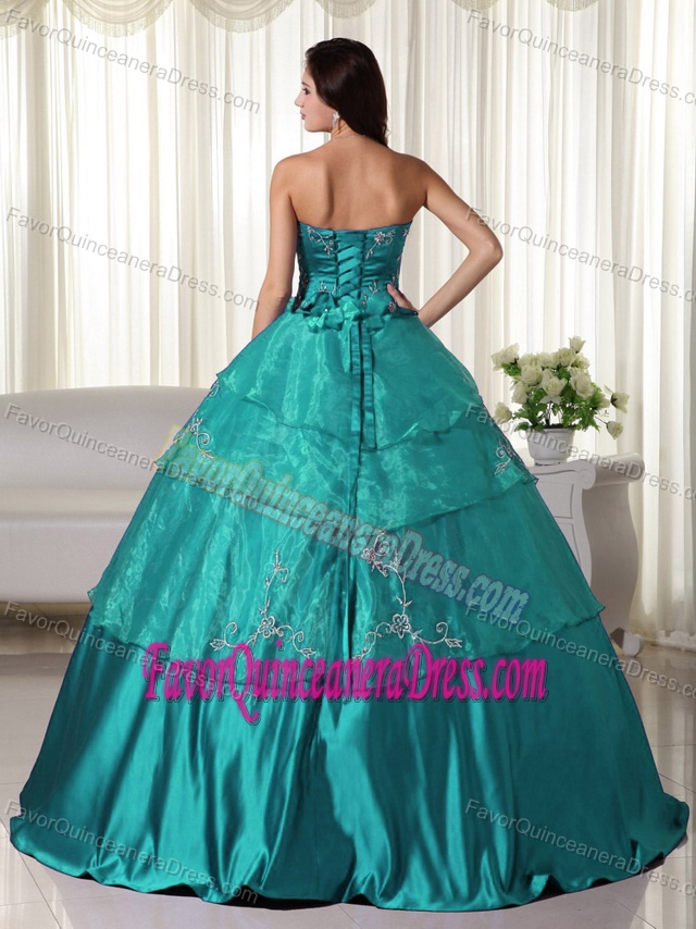 Top Strapless Turquoise Floor-length Taffeta Quinceanera Dress with Embroidery