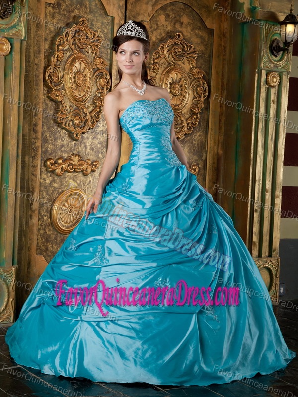 Exquisite Strapless Appliqued Quinceanera Dress in Teal Made by Taffeta Fabric