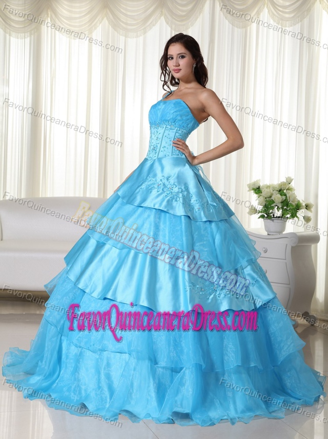 Special One Shoulder Beaded Quinceanera Dress Made in Organza Fabric