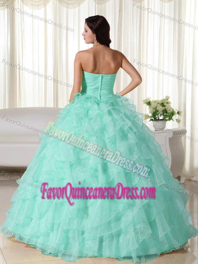 Baby Green Sweetheart Neck Organza Quinceanera Dress with Appliques
