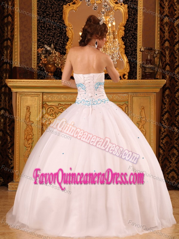 Customized Beaded Satin Organza White Quinces Dresses in The Mainstream