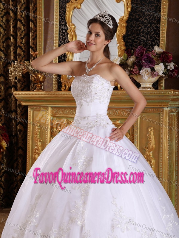 Surprising Embroidered White Strapless Sweet 16 Dress in Organza Satin