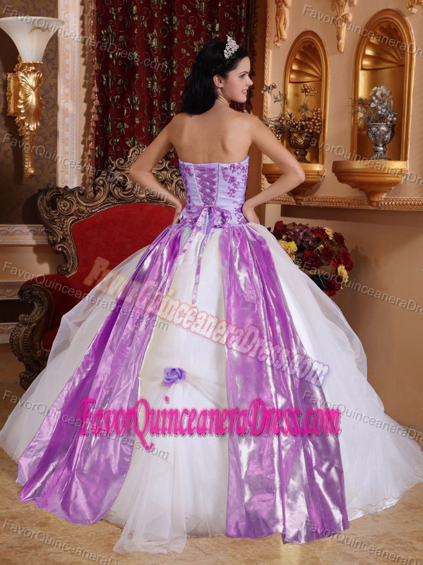 Romantic Satin Organza White and Lavender Quinceaneras Dress with Appliques