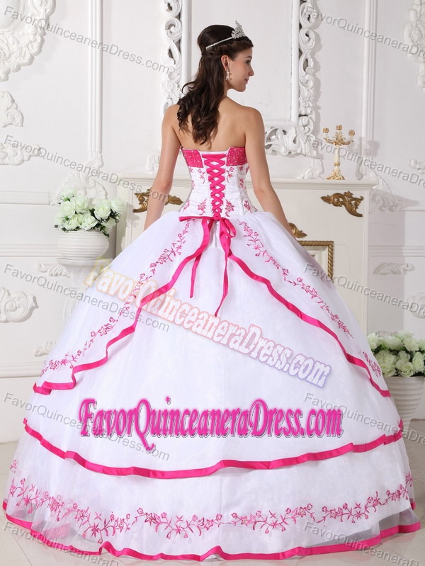 Perfect Beaded White Organza Quinces Dresses with Hot Pink Embroidery