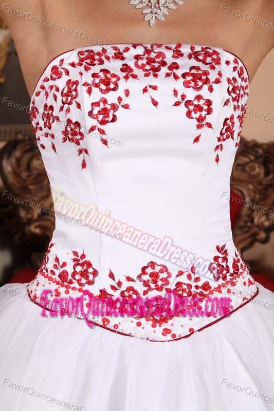 Good Quality Organza Taffeta White Quince Dress with Floral Embroidery