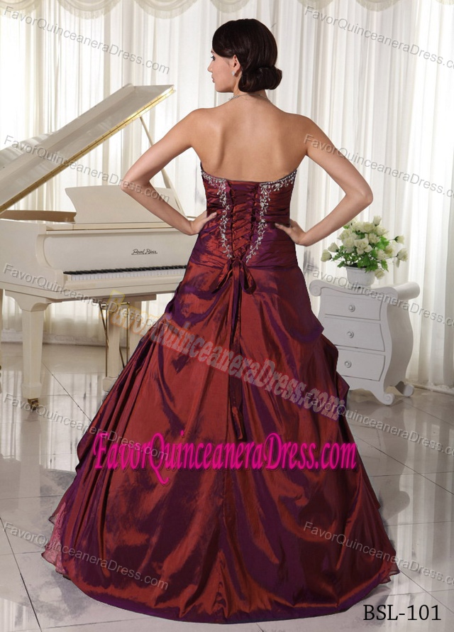 Iconic Taffeta and Organza Dark Sweetheart Quinceanera Gowns with Beading
