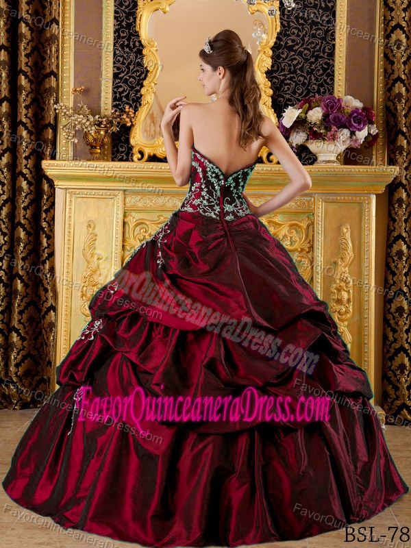 Taffeta Pick Ups Sweetheart Appliques Wine Red Svelte Quinceanera Gowns