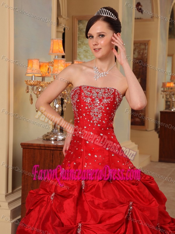 Pick Up Strapless Bead Embroidery Wine Red Attractive Dress for Quinceanera
