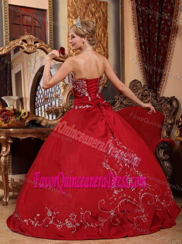 Satin Strapless Embroidery Wine Red Snazzy Lace-up Sweet Sixteen Dresses