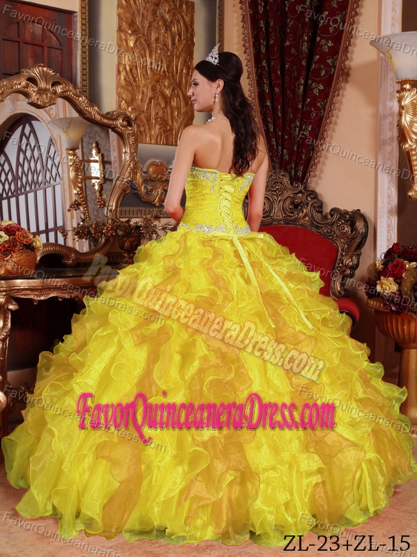 Cheap Sweetheart Ruffled Beaded Yellow Quinceanera Dresses in Organza