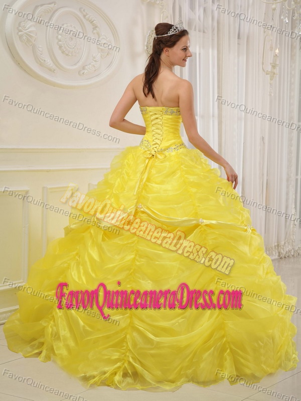 Newest Draped Beaded Yellow Summer Quinceanera Gown Dress in Organza