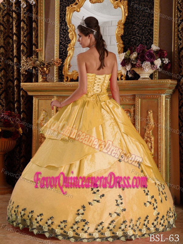 Surprising Yellow Ball Gown Taffeta Sweet Sixteen Dresses with Embroidery